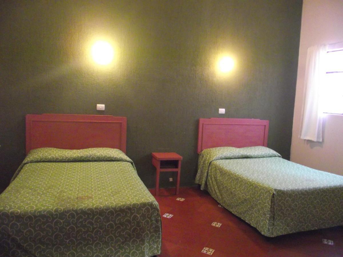ג'אלאפה Hotel Posada Santiago מראה חיצוני תמונה